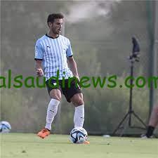 حمدي فتحي.. تردد قناة الكأس الناقلة لمباراة الوكرة ونافباهور نامانجان في ملحق دوري أبطال أسيا علي النايل سات