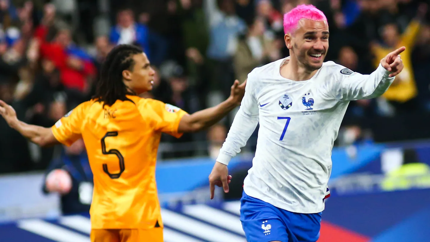 مبابي يقود تشكيلة منتخب فرنسا أمام هولندا في قمة المجموعة الثانية من تصفيات يورو 2024