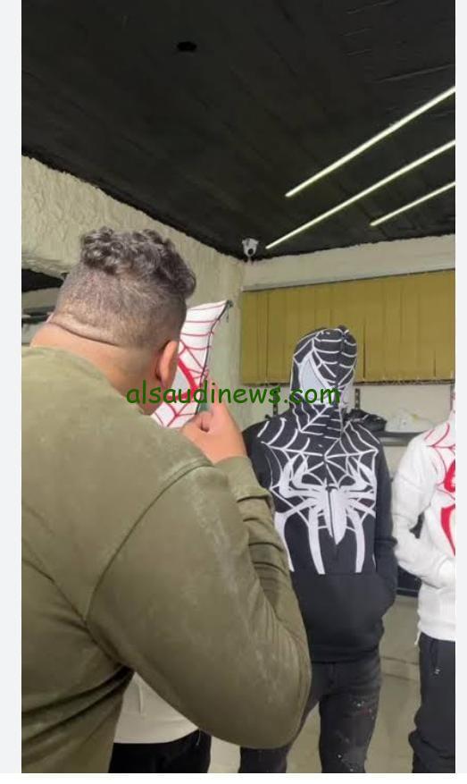 اللي مجنن مصر كلها بعروضه.. من هو الشاذلي El shazly بصوا يا اخواتي بتاع الصفقات أبو بلاش