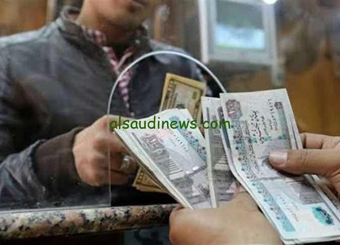 «الموظفين هيطيرو من الفرحة»… زيادة مرتبات العاملين لشهر فبراير 2024 والحد الأدنى للأجور