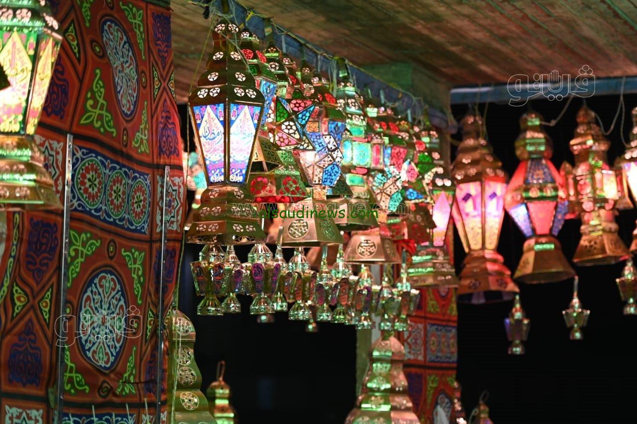 شريط النور بـ65 جنيه .. أسعار زينة رمضان 2024 بعد طرحها بالأسواق