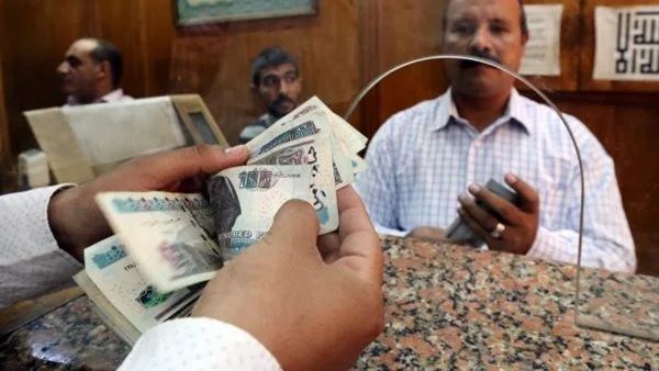 “مش هتصدق نفسك”.. هل بلغت الأربعين وتبحث عن الاستقرار؟ إليك ما يجب معرفته عن المعاش المبكر في مصر