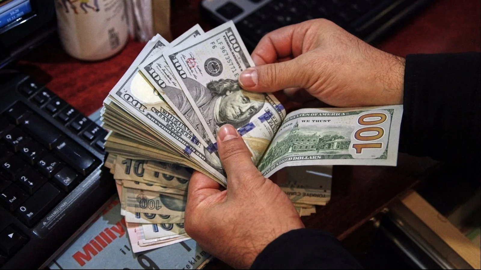 “قبل ما تشتري أعرف” أسعار السمك اليوم للمستهلك الثلاثاء 20-2-2024 في سوق العبور والمحلات