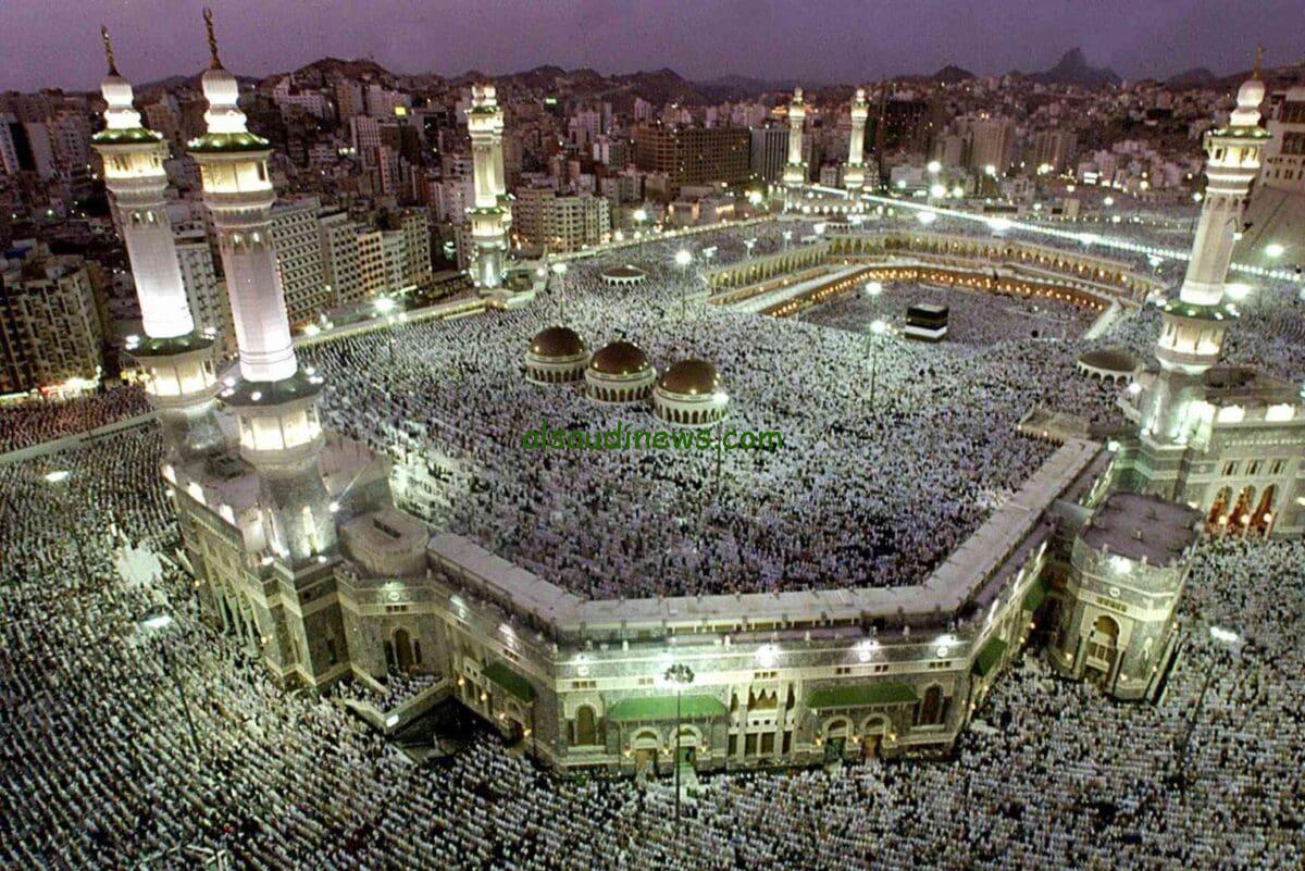 “التراويج والتهجد” جدول أئمة الحرم المكي رمضان 1445 هـ وكالة شؤون الأئمة والمؤذنين تُعلن الأسماء