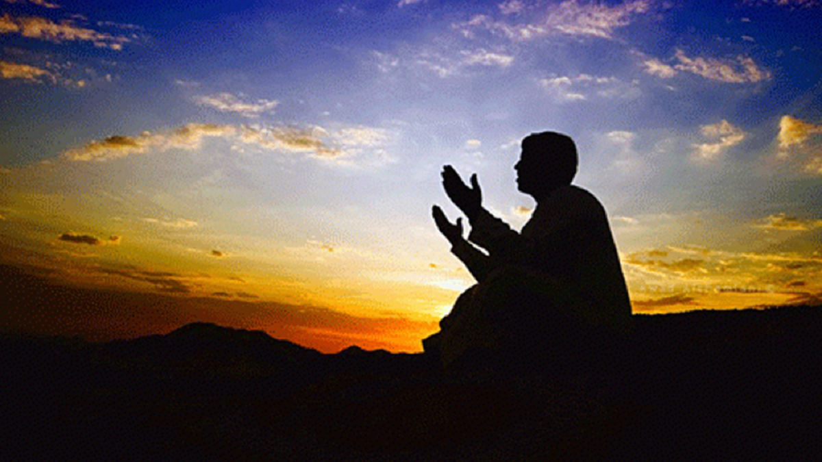 بإذن الله مستجاب.. دعاء ليلة النصف من رمضان 2024