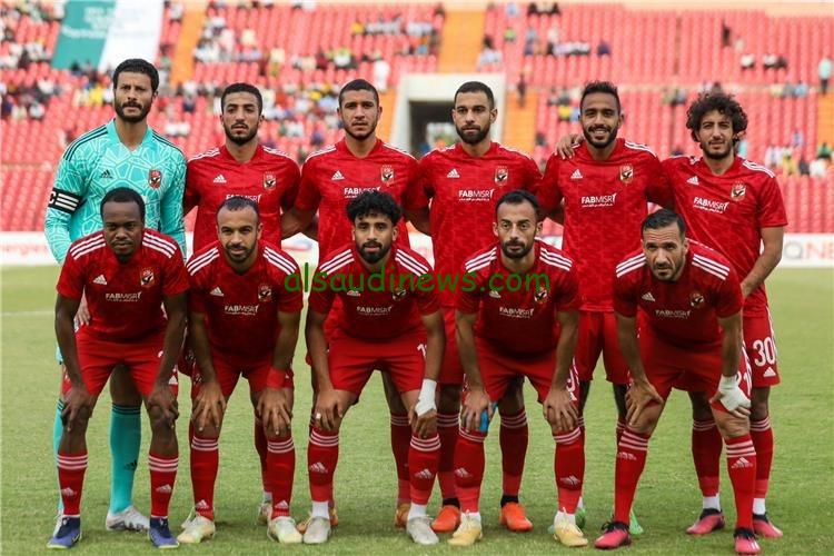 تشكيلة الاهلى اليوم امام الداخلية فى الدورى المصرى الممتاز 2024 وما القنوات الناقلة للقاء والمعلق