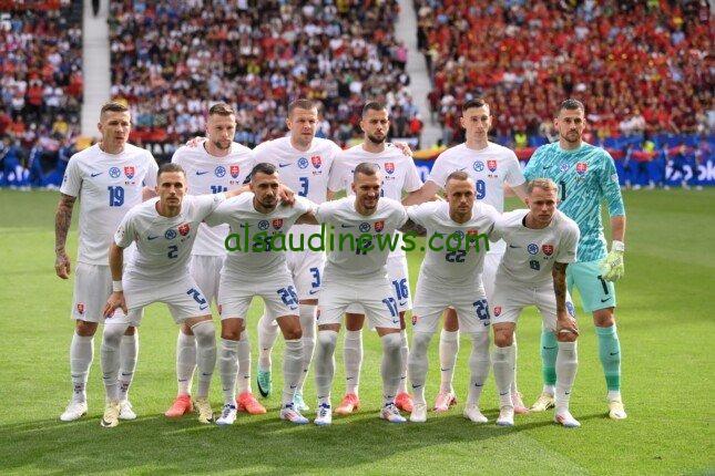 تشكيلة انجلترا امام سلوفاكيا اليوم فى دور 16 من بطولة امم اوروبا يورو 2024 وما القنوات الناقلة للقاء والمعلق
