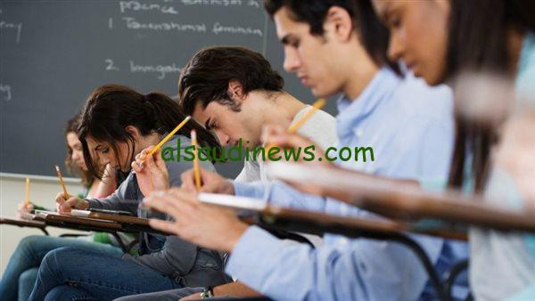 اعرف الان.. توزيع درجات امتحان نموذج الاحياء 2024 ومواصفات الأسئلة
