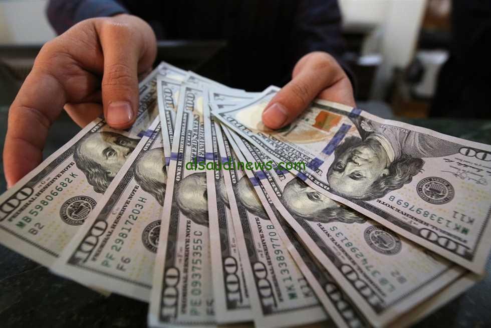 الدولار بيرفرف.. سعر الدولار مقابل الجنية اليوم الاحد 21 يوليو 2024 فى جميع البنوك المصرية والسوق السوداء