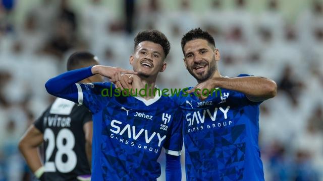 قمة الخليج .. القنوات الناقلة لمباراة الهلال والريان اليوم في دوري أبطال آسيا 2024-25