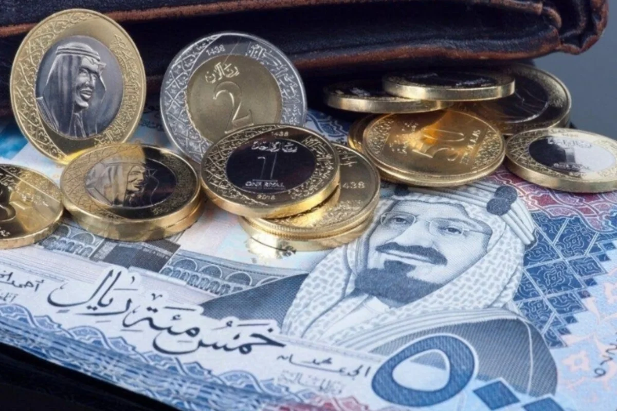 100 ريال بكام؟.. سعر الريال السعودي في السوق السوداء اليوم الثلاثاء 1-10-2024 مقابل الجنيه المصري وفقا لأخر تحديثات له
