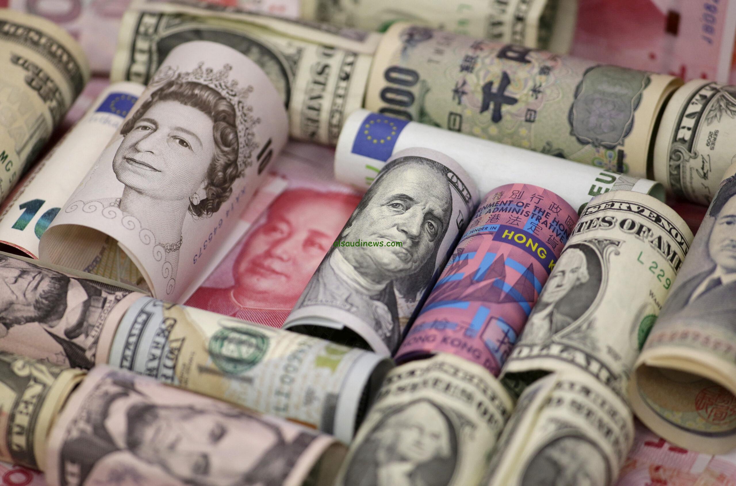 50 دولار بكام؟.. أسعار العملات في السوق السوداء اليوم الثلاثاء 1 أكتوبر 2024 مقابل الجنيه المصري