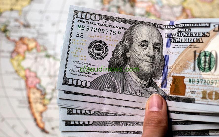 ” الدولار ولع ” سعر الدولار مقابل الجنيه المصري اليوم الخميس 31 أكتوبر 2024 في البنوك المصرية والسوق السوداء