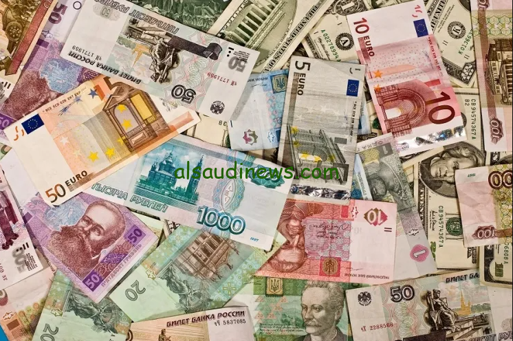 ” جنيه سوداني ودينار كويتي ودولار ” .. أسعار العملات اليوم في مصر الاحد 6 أكتوبر 2024 بالبنوك المصرية وفي السوق السودة