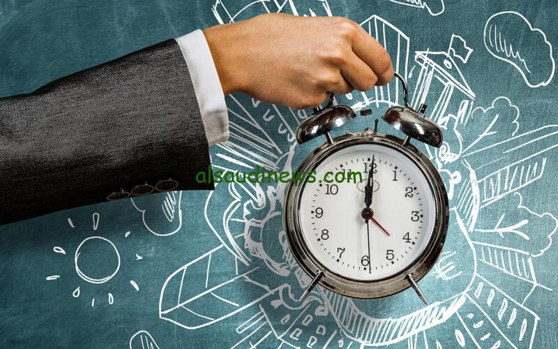 الساعة هترجع 60 دقيقة.. موعد العمل بالتوقيت الشتوي وفقاً لقرار رئاسة مجلس الوزراء