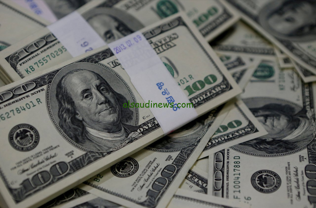 “قفزة بـ 4 قروش” سعر الدولار في السوق السوداء اليوم الجمعة 1 نوفمبر 2024 مقابل الجنية المصري