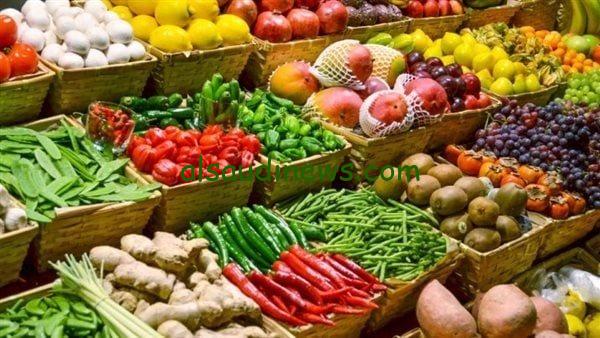 “البصل وصل كام” استقرار أسعار الفاكهة والخضار اليوم الاثنين 25 نوفمبر 2024 داخل سوق العبور