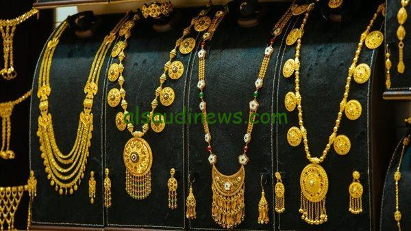 تراجع عيار 21 النهاردة .. سعر الذهب اليوم الاربعاء 13 نوفمبر 2024 فى جميع محلات الصاغة المصرية