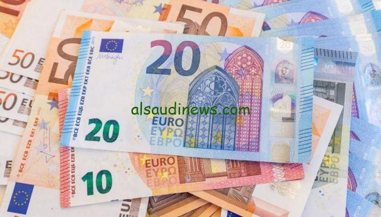” علي كام انهاردة ” سعر اليورو في السوق السوداء اليوم الثلاثاء 26 نوفمبر 2024 مقابل الجنيه المصري