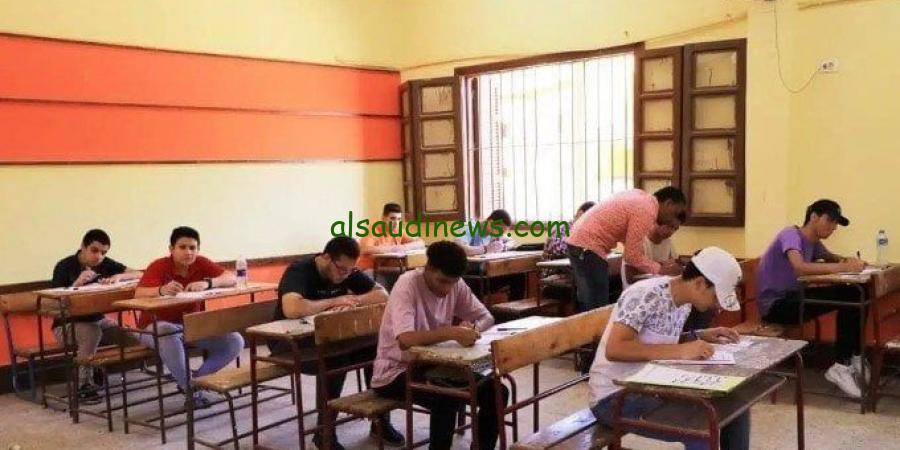 موعد امتحانات شهر نوفمبر لطلاب الصفين الأول والثاني الثانوي وموعد إجازة نصف العام الدراسي الأول 2024-2025