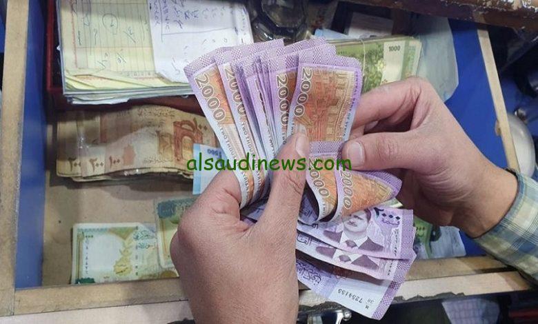 انخفاض 10%..سعر صرف الدولار مقابل الليرة السورية اليوم الثلاثاء 10-12-2024 في المناطق والسوق السوداء