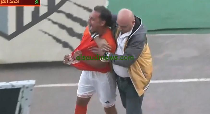 “خرجه بعد 10 دقائق”.. لاعب المنصورة يضرب مدربه علاء نوح بسبب الظلم النفسي