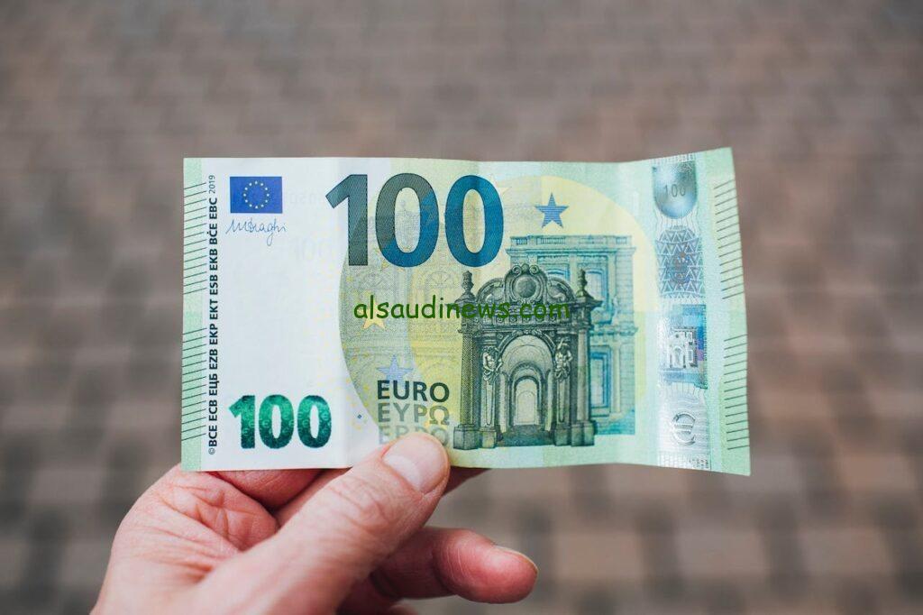 100 يورو كم جنيه مصري سوق سوداء؟ .. سعر اليورو اليوم مقابل الجنية المصري فى كافة البنوك