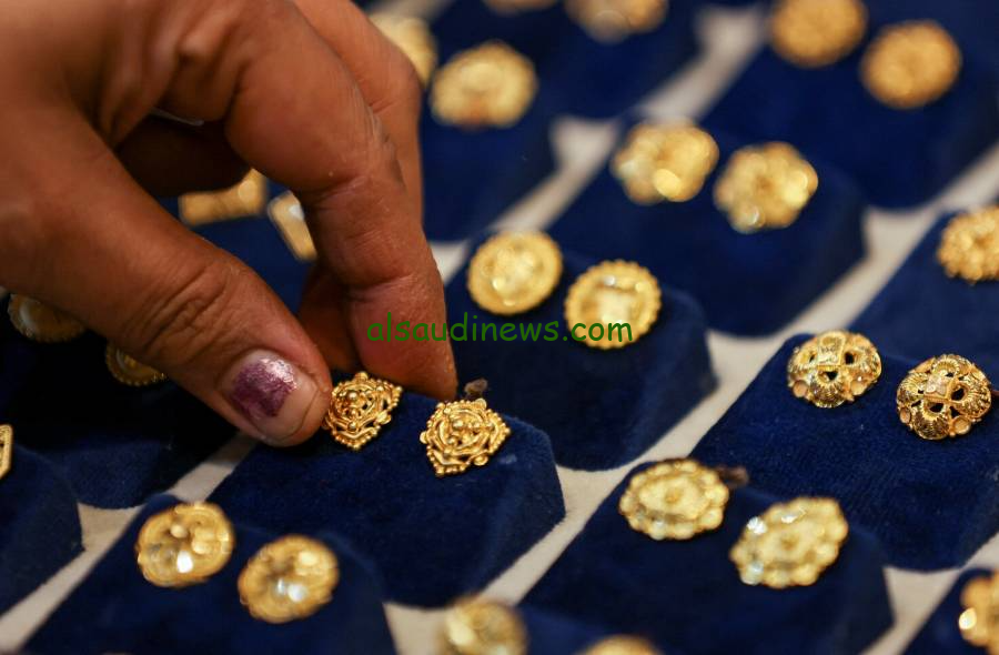 “عيار 21 تحديث لحظى” .. سعر الذهب فى مصر اليوم 23 فبراير 2025 فى جميع محلات الصاغة فى اول التعاملات