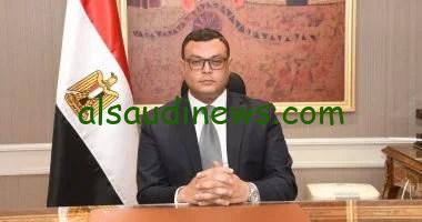 وزير الإسكان يقوم بجولة تفقدية لنظم الإدارة والتشغيل والتسويق في المناطق المركزية بالعاصمة الإدارية الجديدة