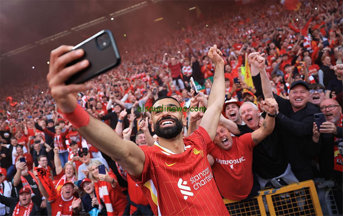 محمد صلاح يحتفل بلقب ليفربول ويعتبره أفضل من 2020