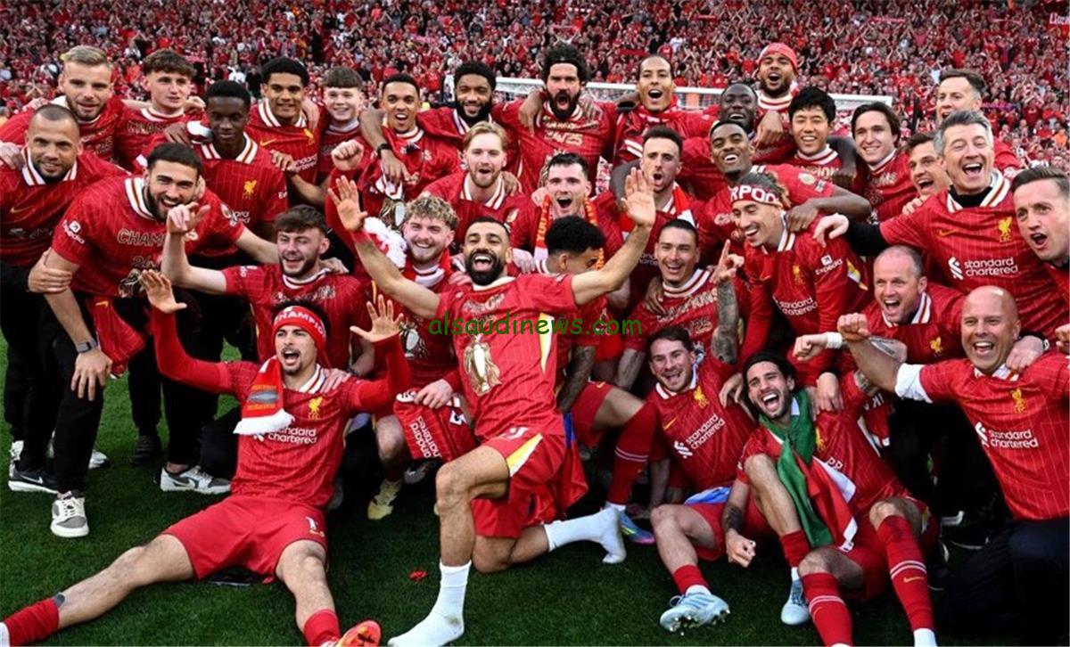 ليفربول يحتفل بلقب الدوري الإنجليزي العشرين بمسيرة تاريخية