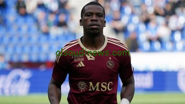 زيادة عرض الزمالك تدفع ديريك كوتيسا للاقتراب من الانتقال للفريق