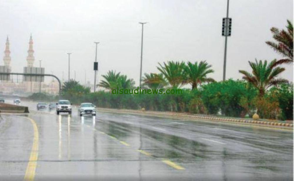 توقعات طقس الجمعة: أمطار رعدية ورياح نشطة في 8 مناطق