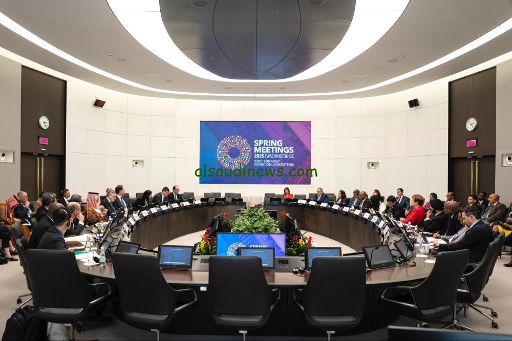 دعم المؤسسات المالية الدولية لمشروعات إعادة إعمار سوريا بالتعاون مع “الجدعان”