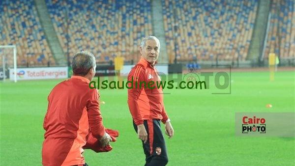 أفضل بدائل مارسيل كولر لحل أزمة الجبهة اليسرى أمام صن داونز