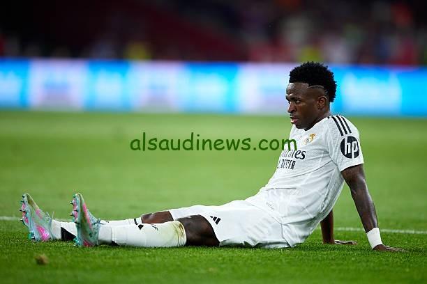 إصابة فينيسيوس تضع ريال مدريد في مأزق خلال الكلاسيكو