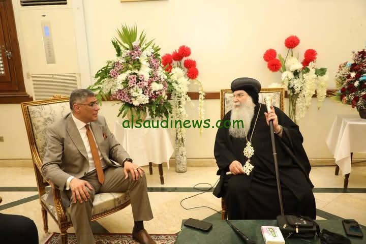 محافظ الجيزة يهنئ مطرانية شمال الجيزة بعيد القيامة المجيد