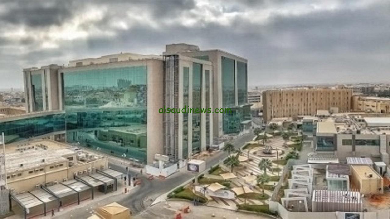فريق طبي ينقذ حياة مريض سبعيني بعد توقف قلبه 30 دقيقة في مدينة الملك سعود