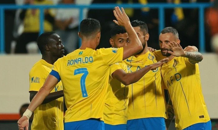مواجهة نارية بين النصر والقادسية في الدوري السعودي.. توقعات بتشكيلة متقدمة!