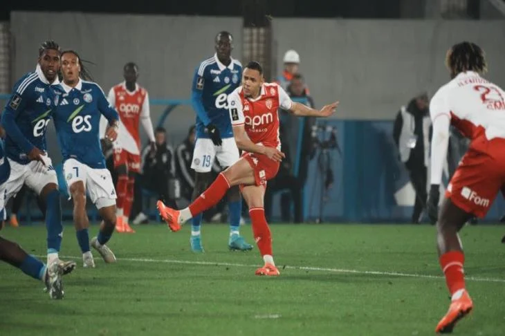 موناكو يحقق تعادلًا سلبيًا مثيرًا مع ستراسبورج في الدوري الفرنسي