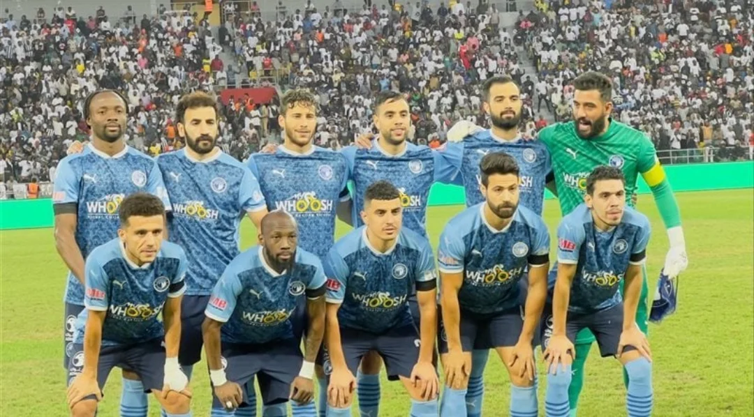 عودة بعثة بيراميدز من جنوب أفريقيا بعد مواجهة أورلاندو بيراتس