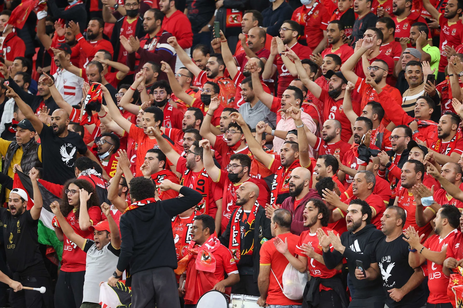 الأهلي يحقق التعادل السلبي أمام صنداونز في مباراة مثيرة ببريتوريا