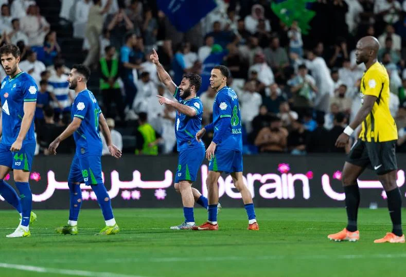 جوميز يذهل الاتحاد بثنائية قوية في الدوري السعودي