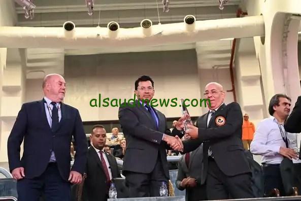 وزير الرياضة ورئيس الاتحاد الدولي يشهدان اليوم الثاني من بطولة الدوري العالمي للكاراتيه “البريميرليج” 2025