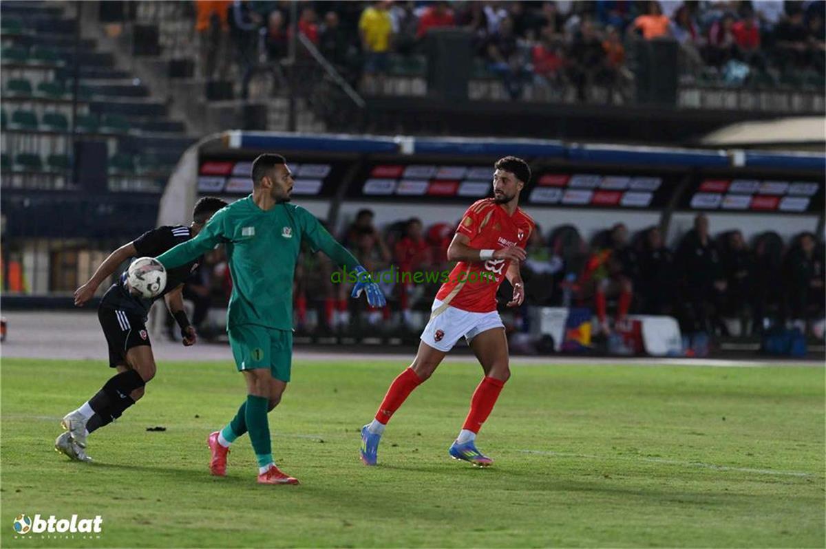 عادل عبد الرحمن: الأهلي لا يعتمد على أحد والدفاع يحتاج تحسين