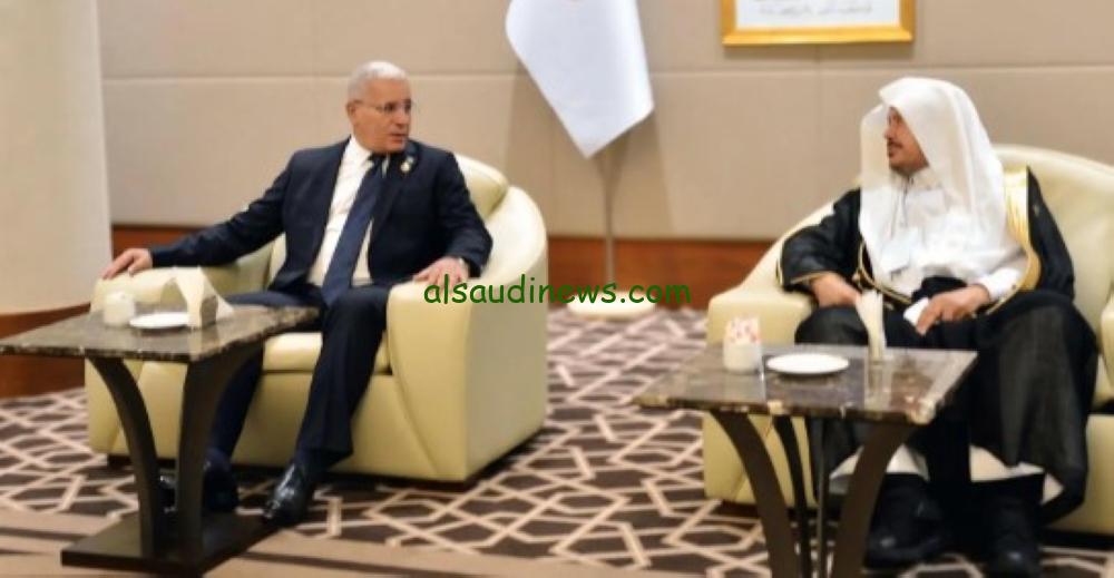 رئيس مجلس الشورى يبحث مع نظيره الجزائري قضايا متعددة