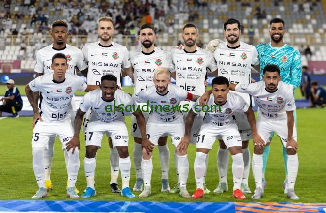شباب الأهلي يتوج بلقب الدوري الإماراتي