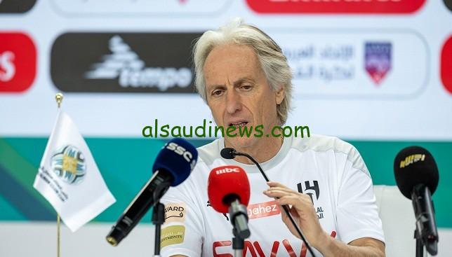 خيسوس يودع الهلال برسالة مؤثرة بعد الإقالة